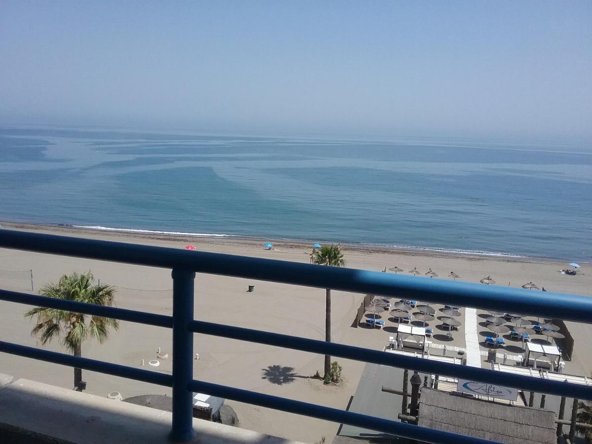 Apartamento Aguamarina 5C Primera Linea De Playa エステポナ エクステリア 写真